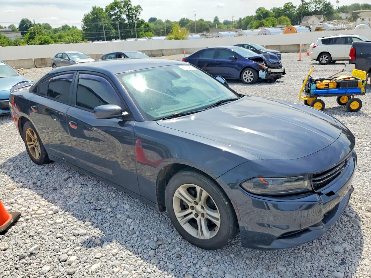2016 DODGE CHARGER SE photo 10