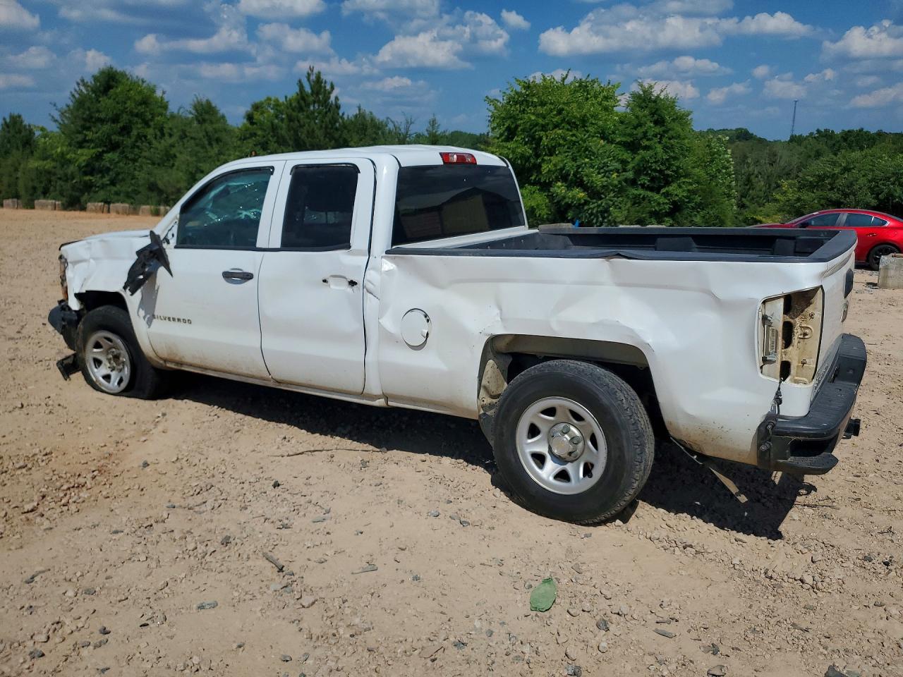 2015 CHEVROLET SILVERADO C1500 photo 3