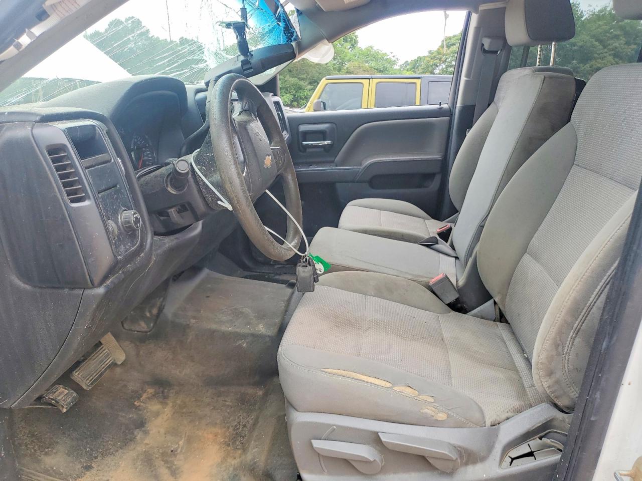 2015 CHEVROLET SILVERADO C1500 photo 13