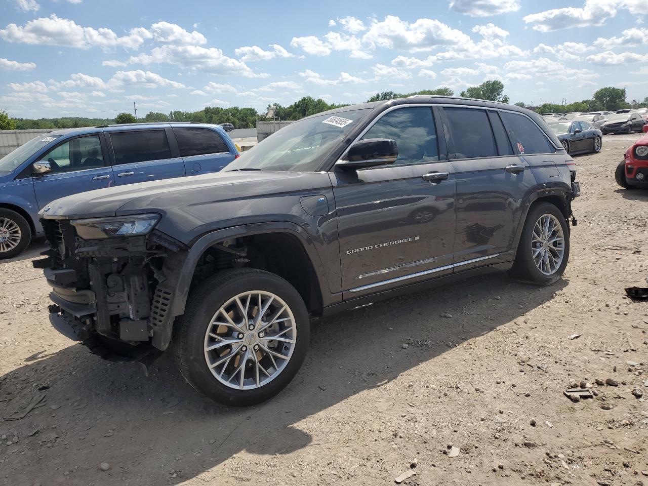 2022 JEEP GRAND CHEROKEE