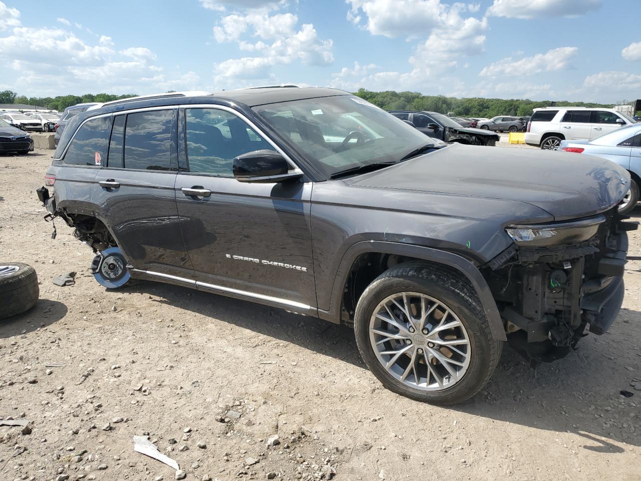 2022 JEEP GRAND CHEROKEE SUMMIT 4XE photo 4