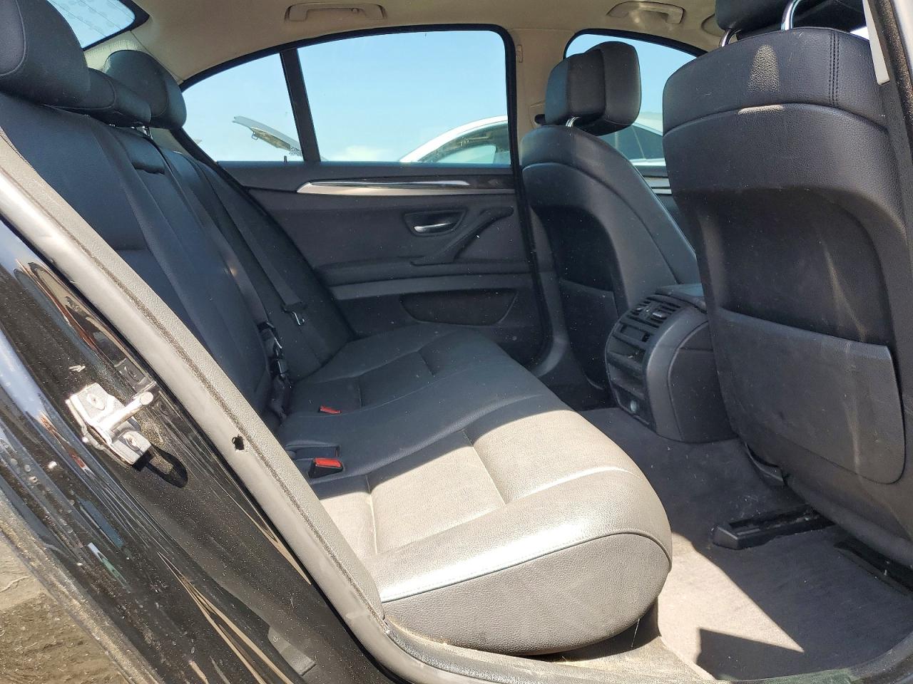 2013 BMW 528 I photo 19