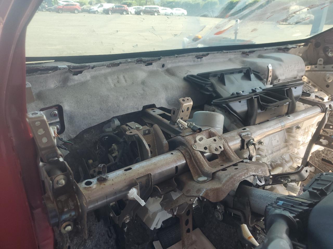 2016 TOYOTA PRIUS photo 17