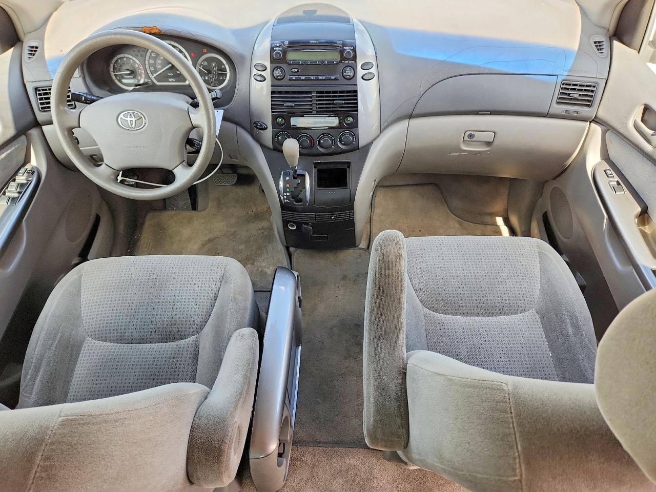 2006 TOYOTA SIENNA CE 7 PASSENGER photo 15