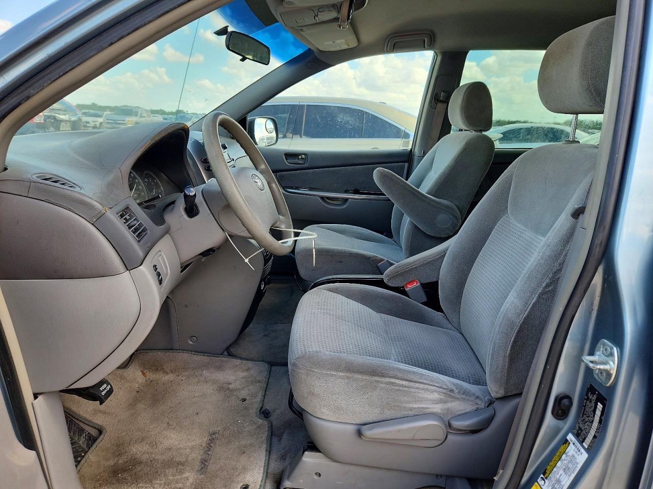 2006 TOYOTA SIENNA CE 7 PASSENGER photo 13