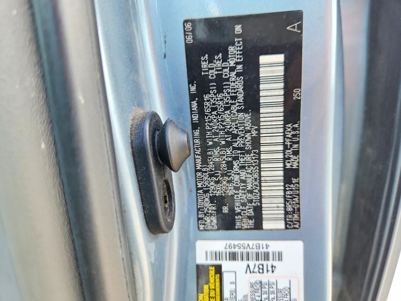 2006 TOYOTA SIENNA CE 7 PASSENGER photo 27