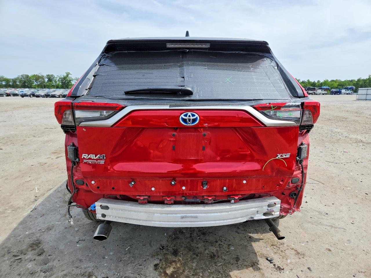 2021 TOYOTA RAV4 PRIME XSE photo 11