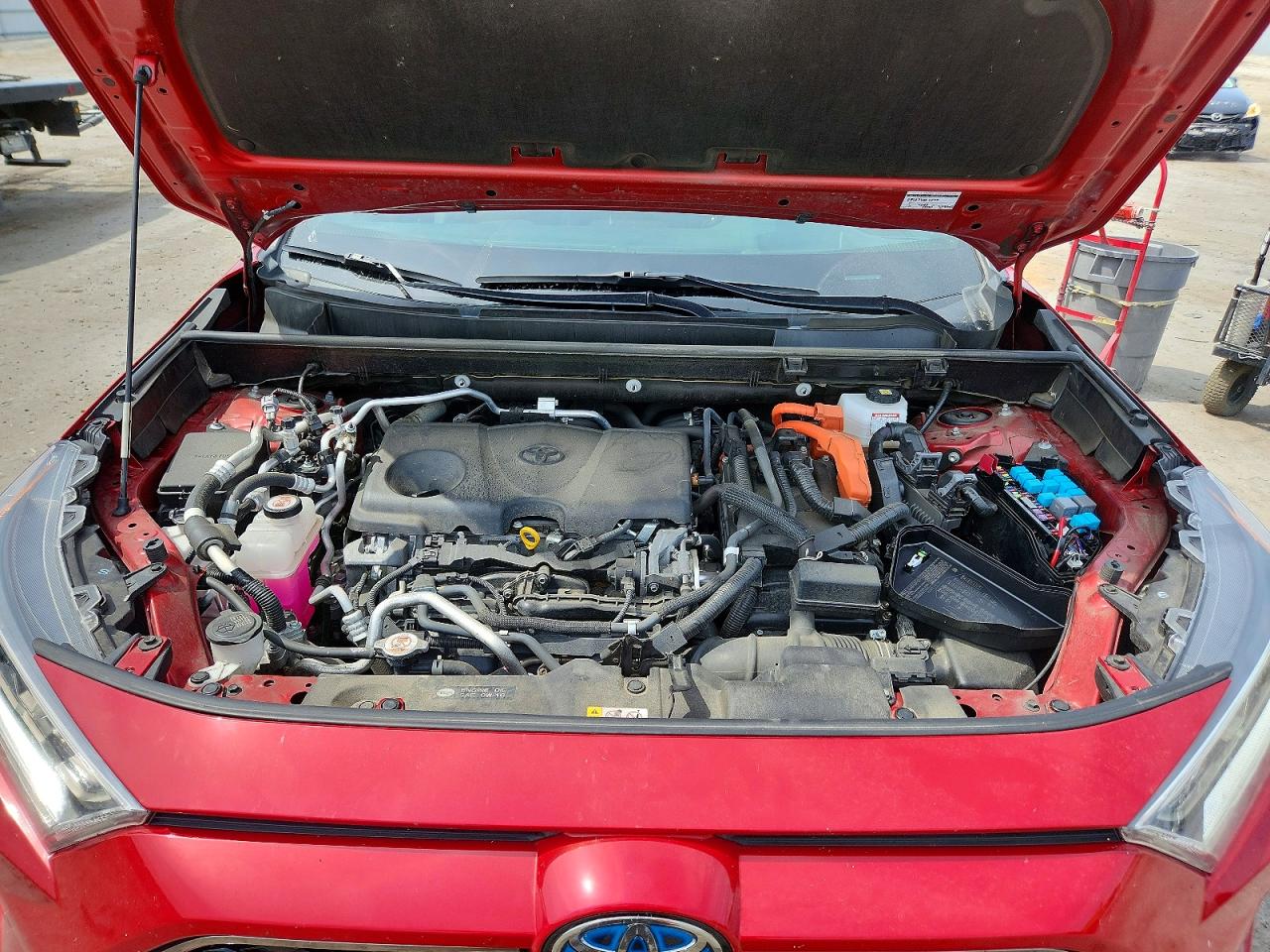 2021 TOYOTA RAV4 PRIME XSE photo 23