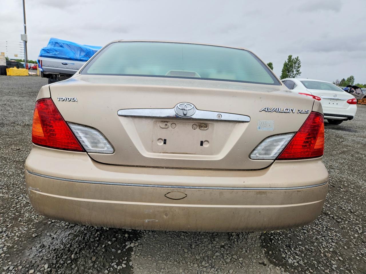 2002 TOYOTA AVALON XLS photo 6
