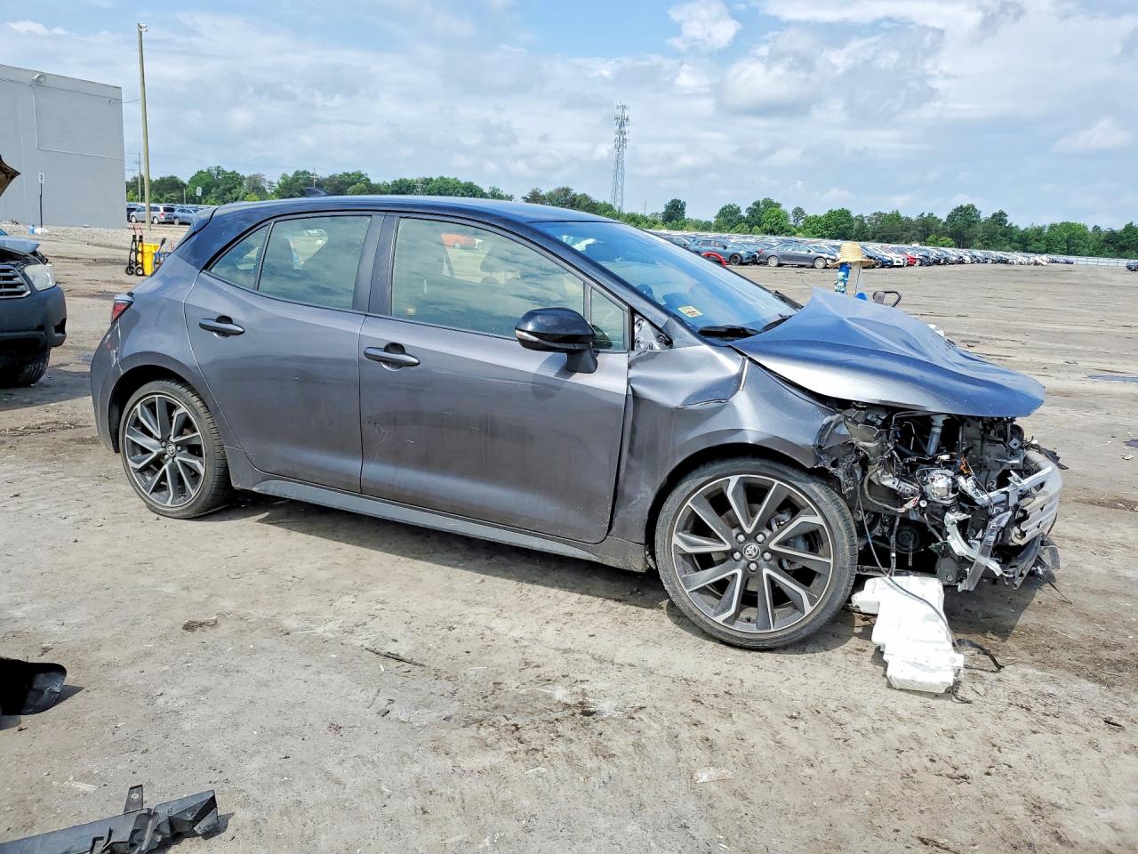 2021 TOYOTA COROLLA XSE photo 7