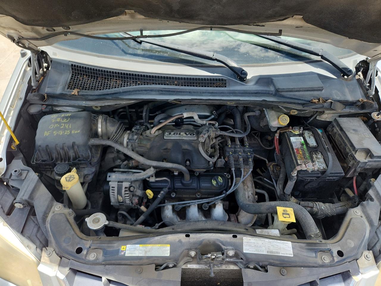 2008 CHRYSLER TOWN & COUNTRY TOURING photo 23