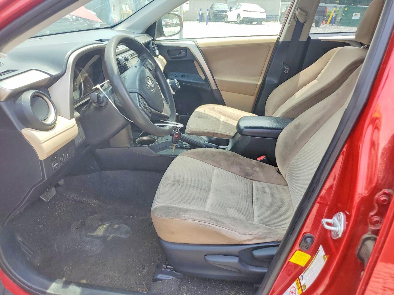 2013 TOYOTA RAV4 LE photo 7