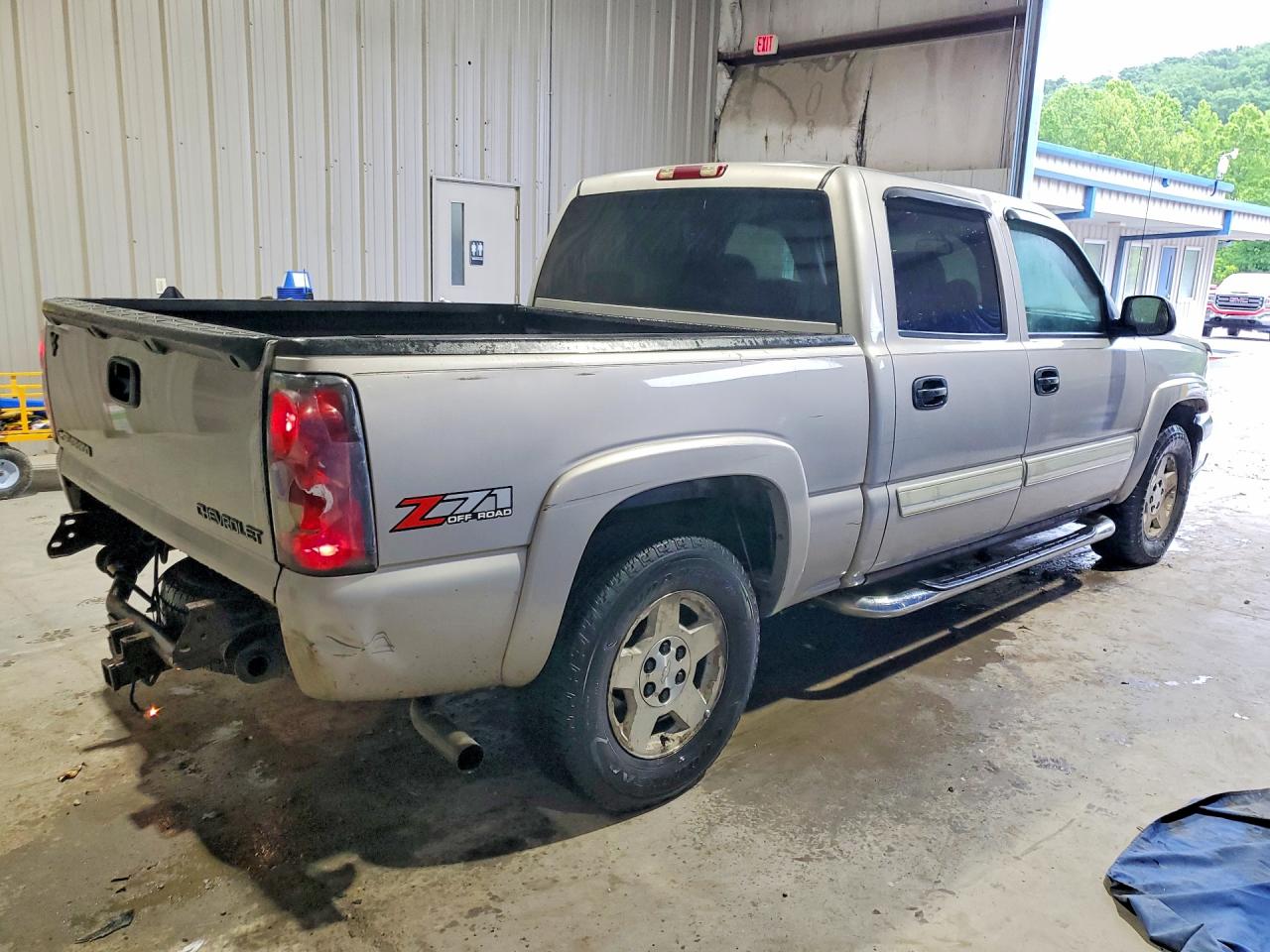 2004 CHEVROLET SILVERADO K1500 photo 5