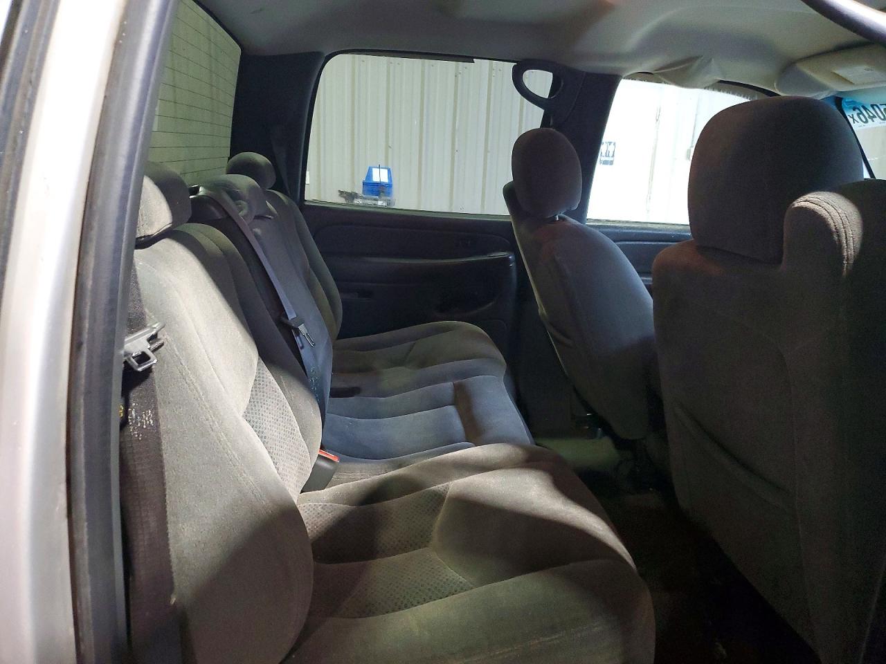 2004 CHEVROLET SILVERADO K1500 photo 19