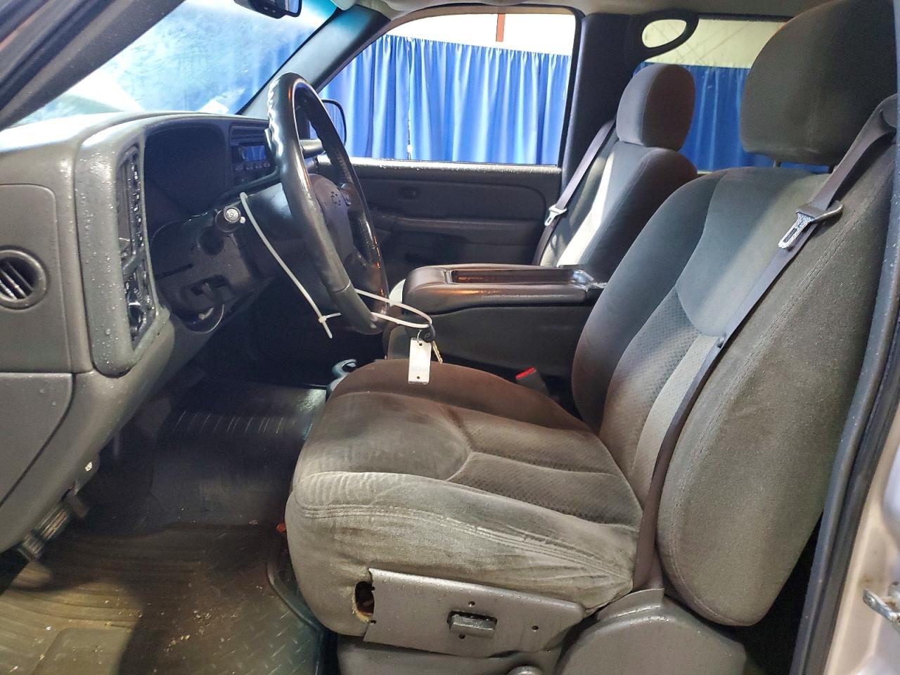 2004 CHEVROLET SILVERADO K1500 photo 13