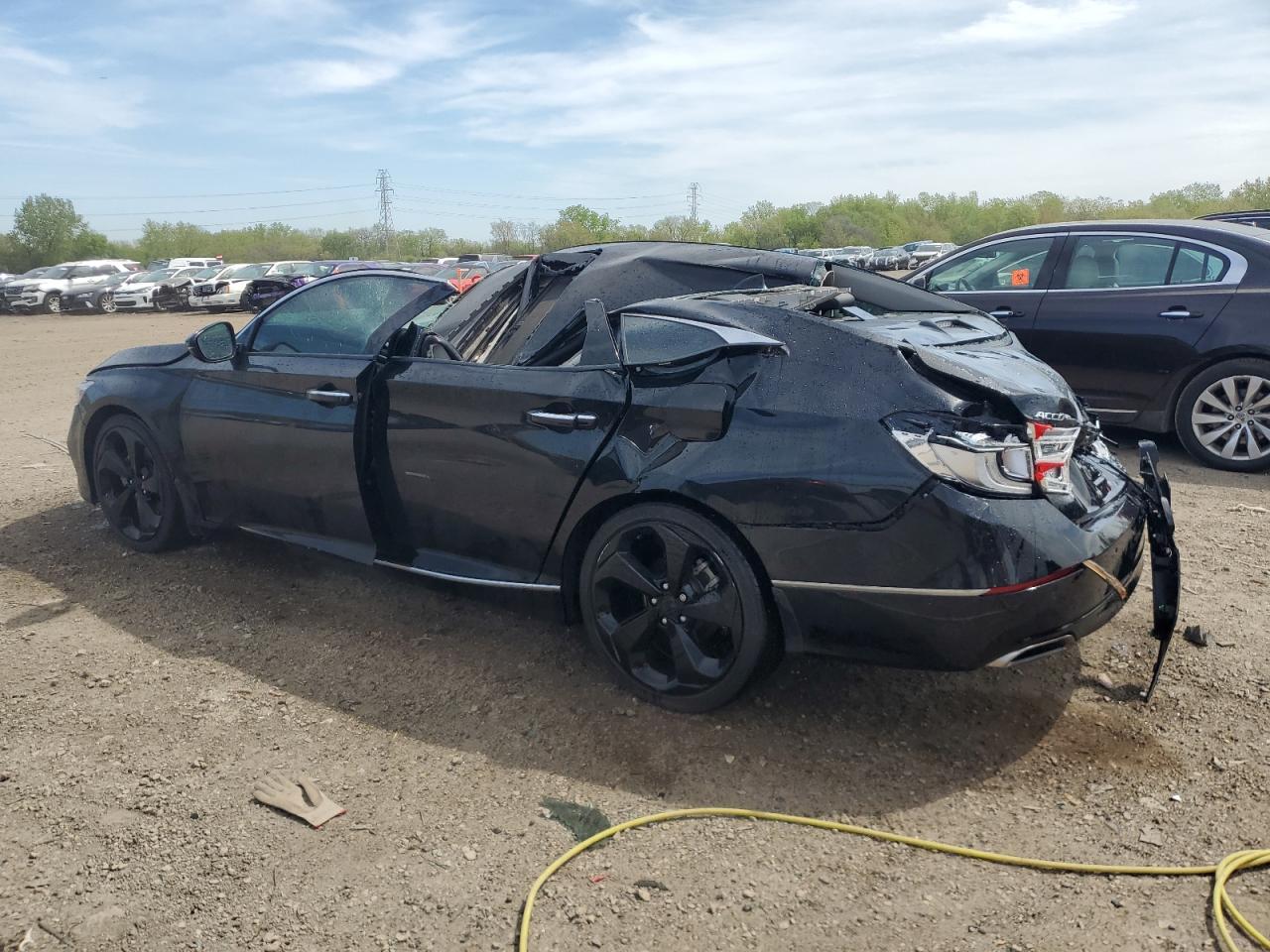 2020 HONDA ACCORD TOURING photo 3