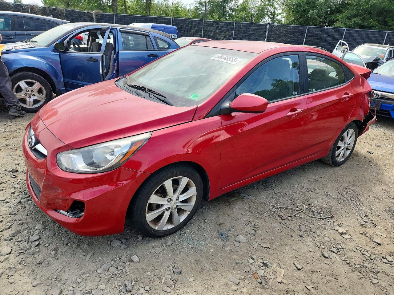 2012 HYUNDAI ACCENT