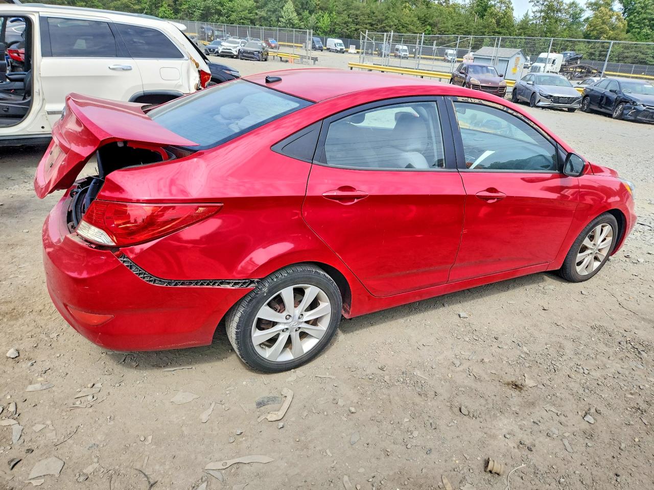 2012 HYUNDAI ACCENT GLS photo 7