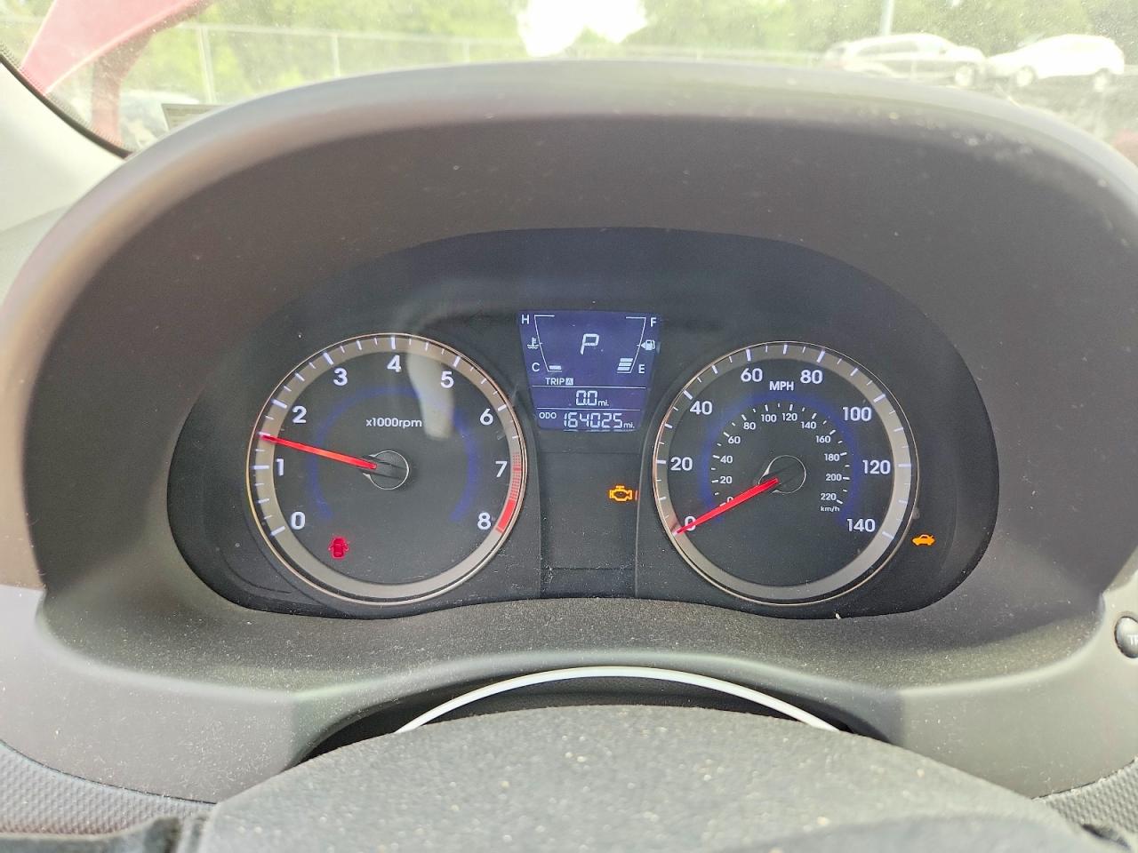 2012 HYUNDAI ACCENT GLS photo 25