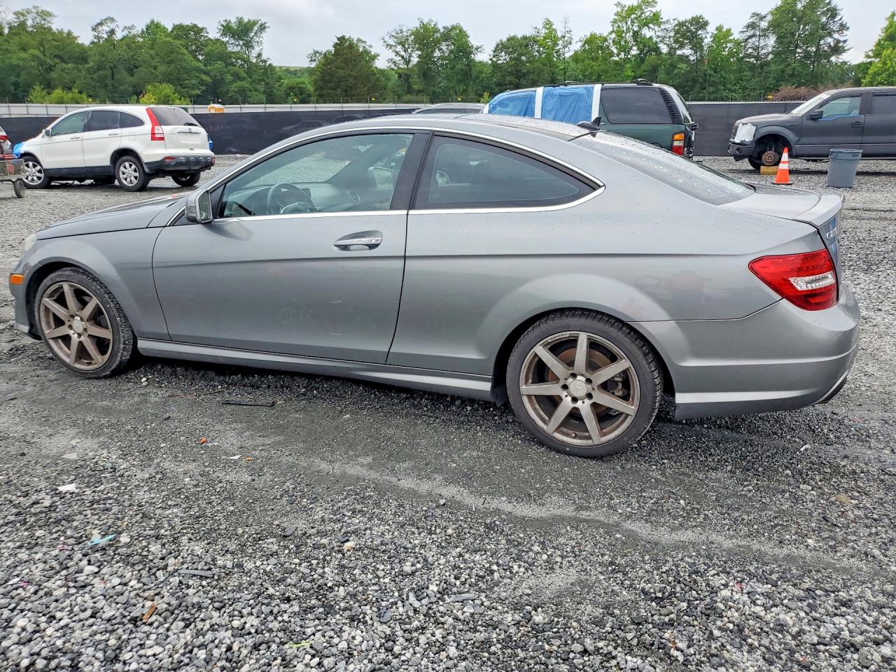 2013 MERCEDES-BENZ C 250 photo 3