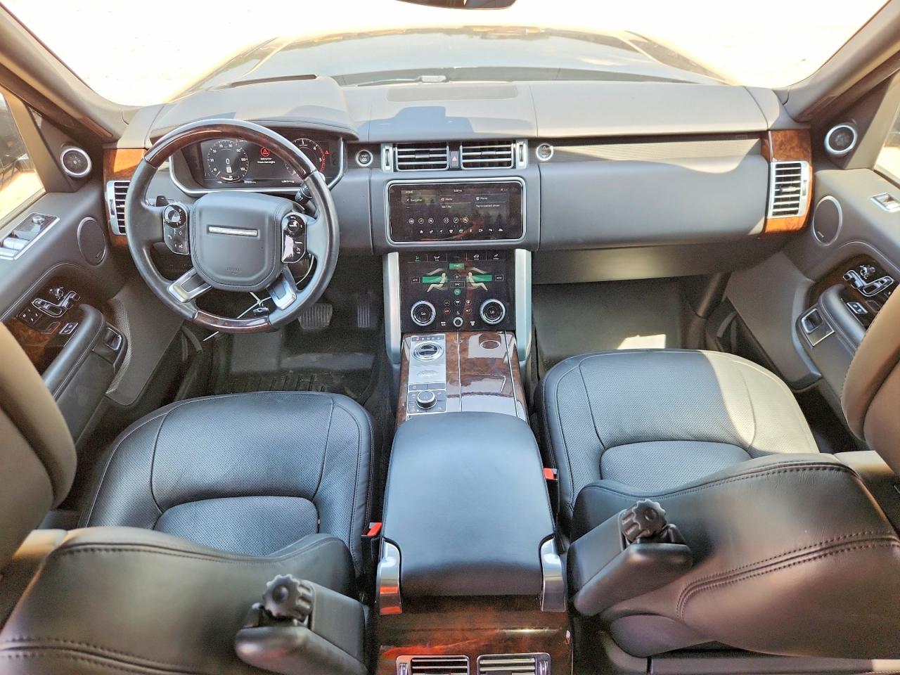 2020 LAND ROVER RANGE ROVER HSE photo 8