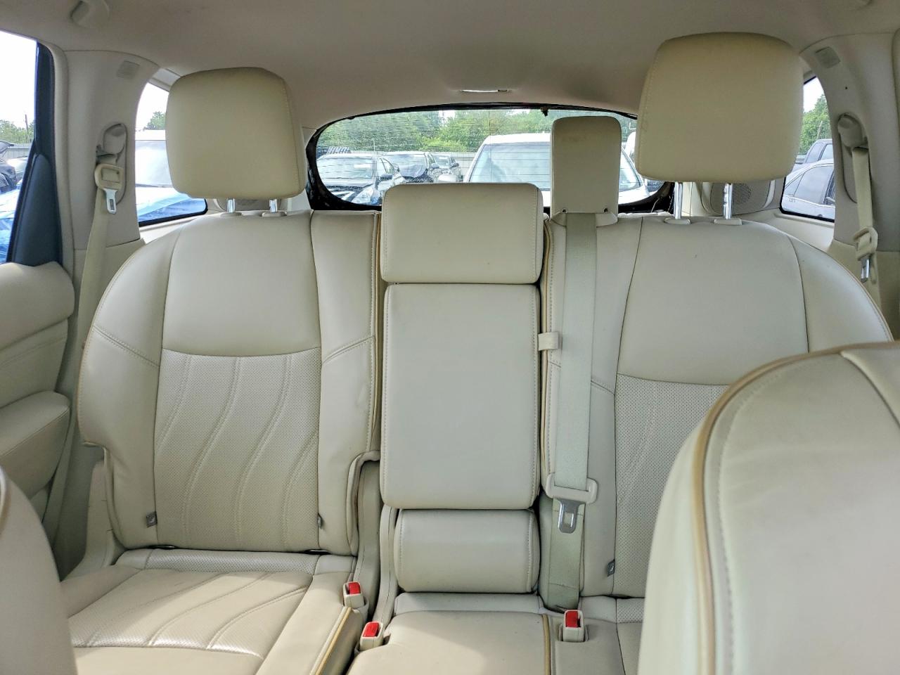 2014 INFINITI QX60 BASE photo 19