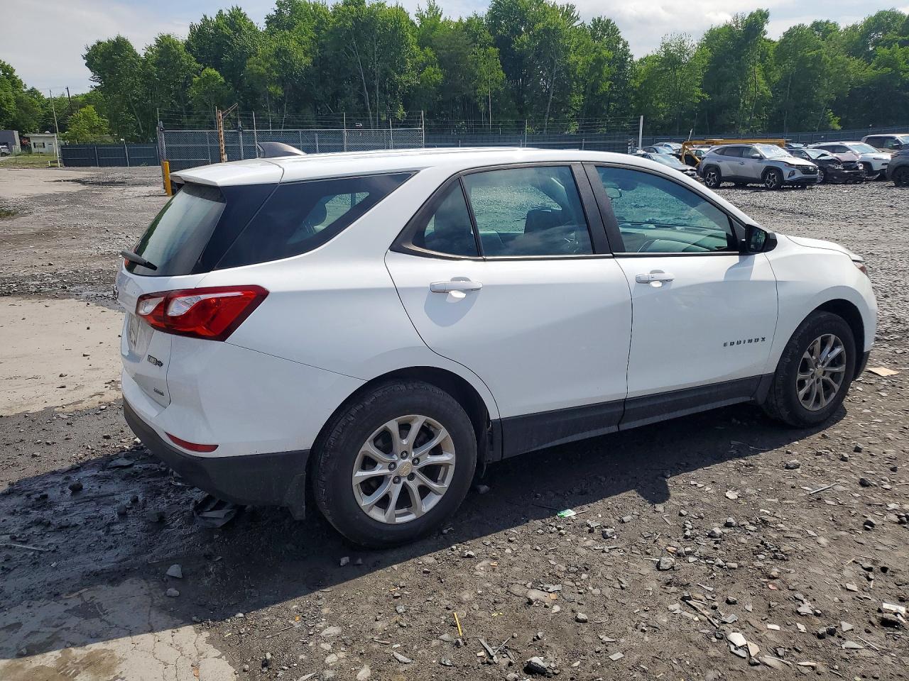 2020 CHEVROLET EQUINOX LS photo 3