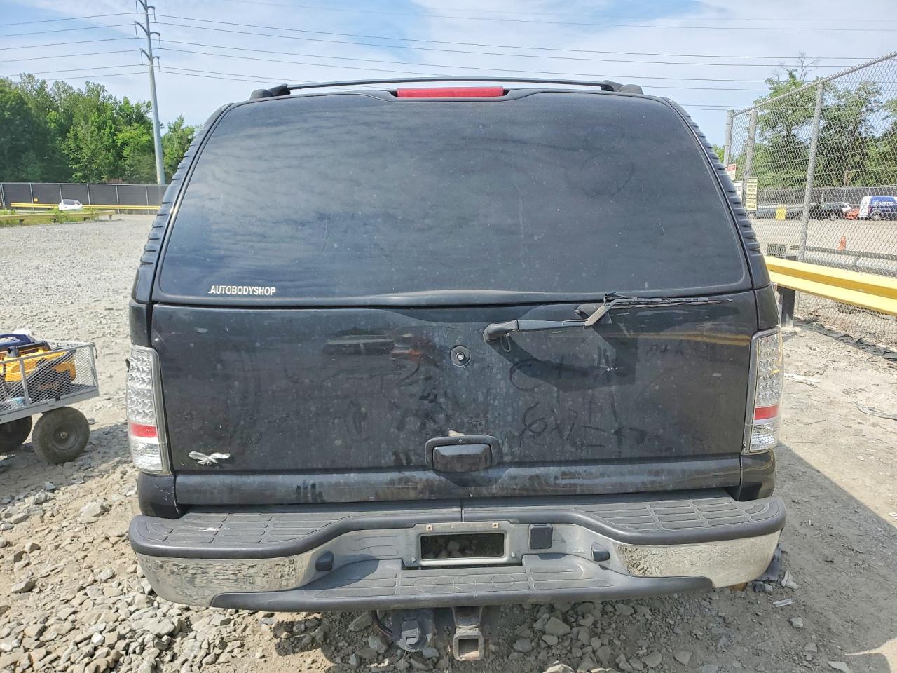 2002 GMC YUKON XL K1500 photo 11