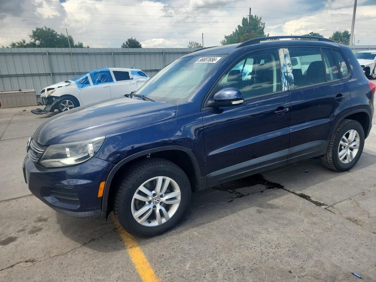 2016 VOLKSWAGEN TIGUAN
