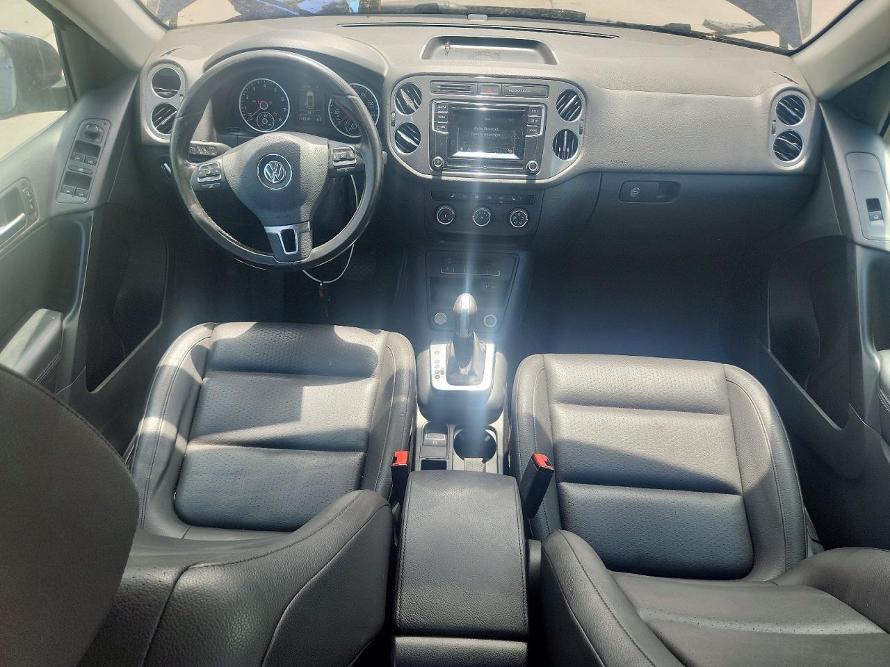 2016 VOLKSWAGEN TIGUAN S photo 15