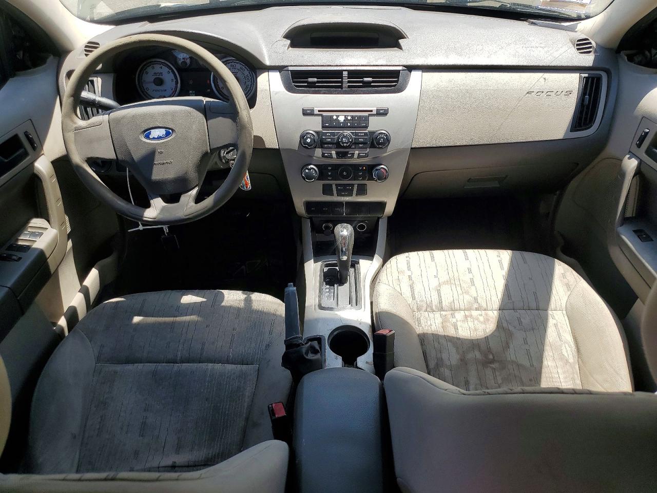 2009 FORD FOCUS SE photo 15