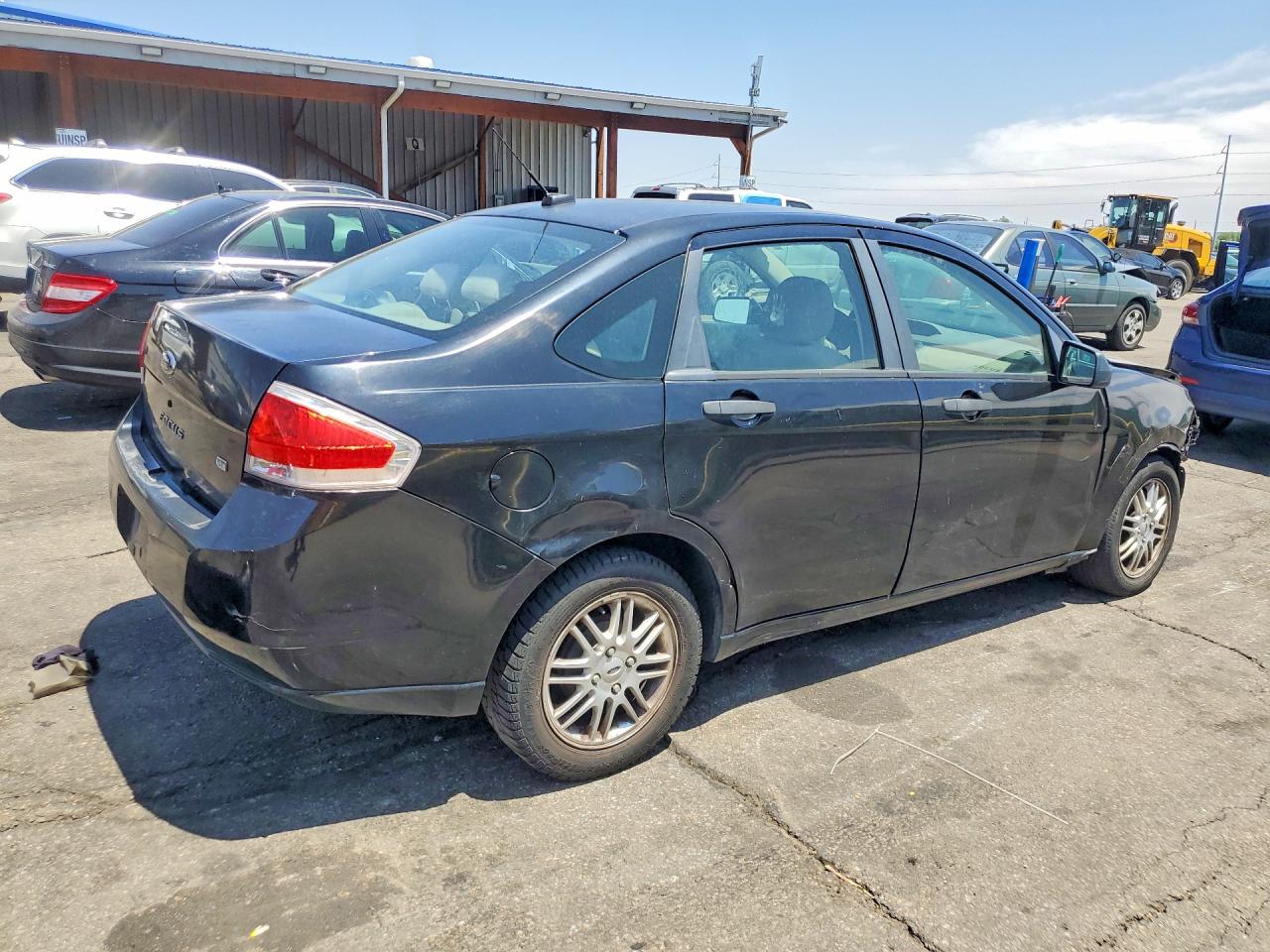 2009 FORD FOCUS SE photo 5