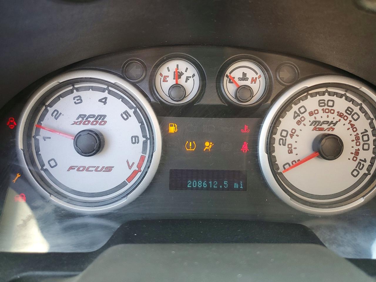 2009 FORD FOCUS SE photo 17