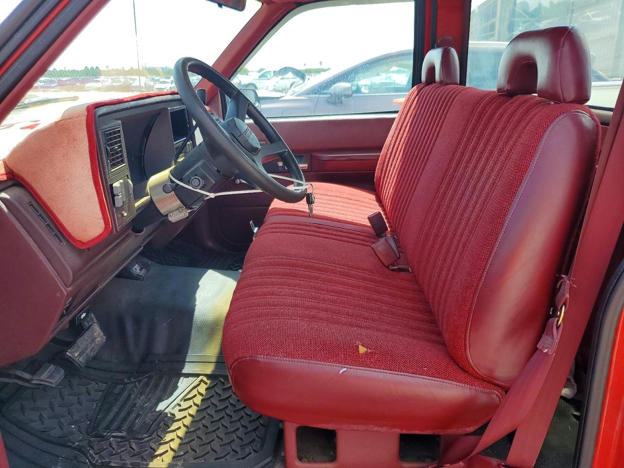 1993 CHEVROLET GMT-400 C1500 photo 13
