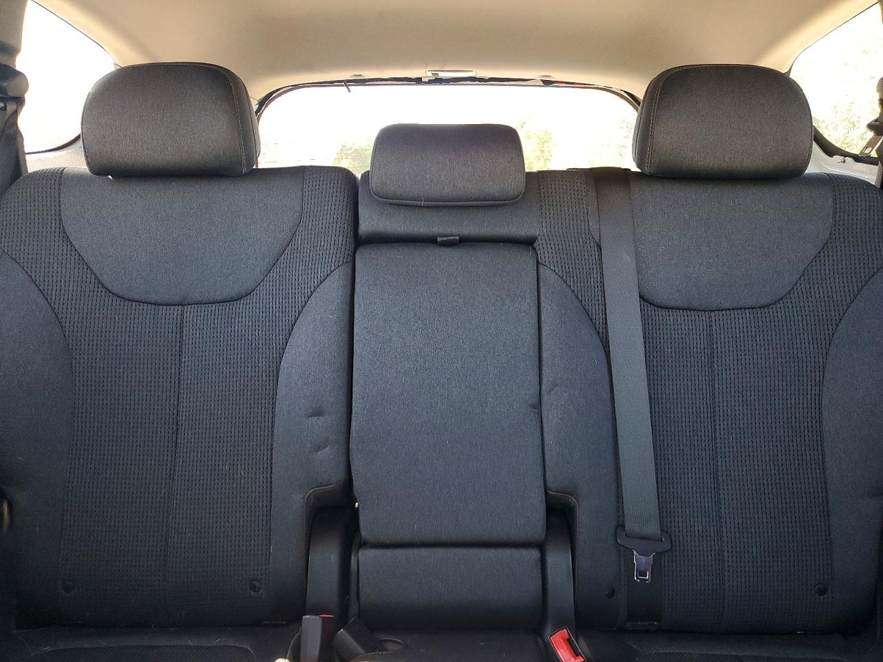 2019 HYUNDAI SANTA FE SEL 2.4L photo 28