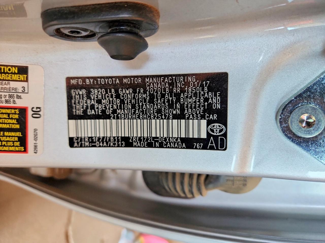 2017 TOYOTA COROLLA LE photo 37