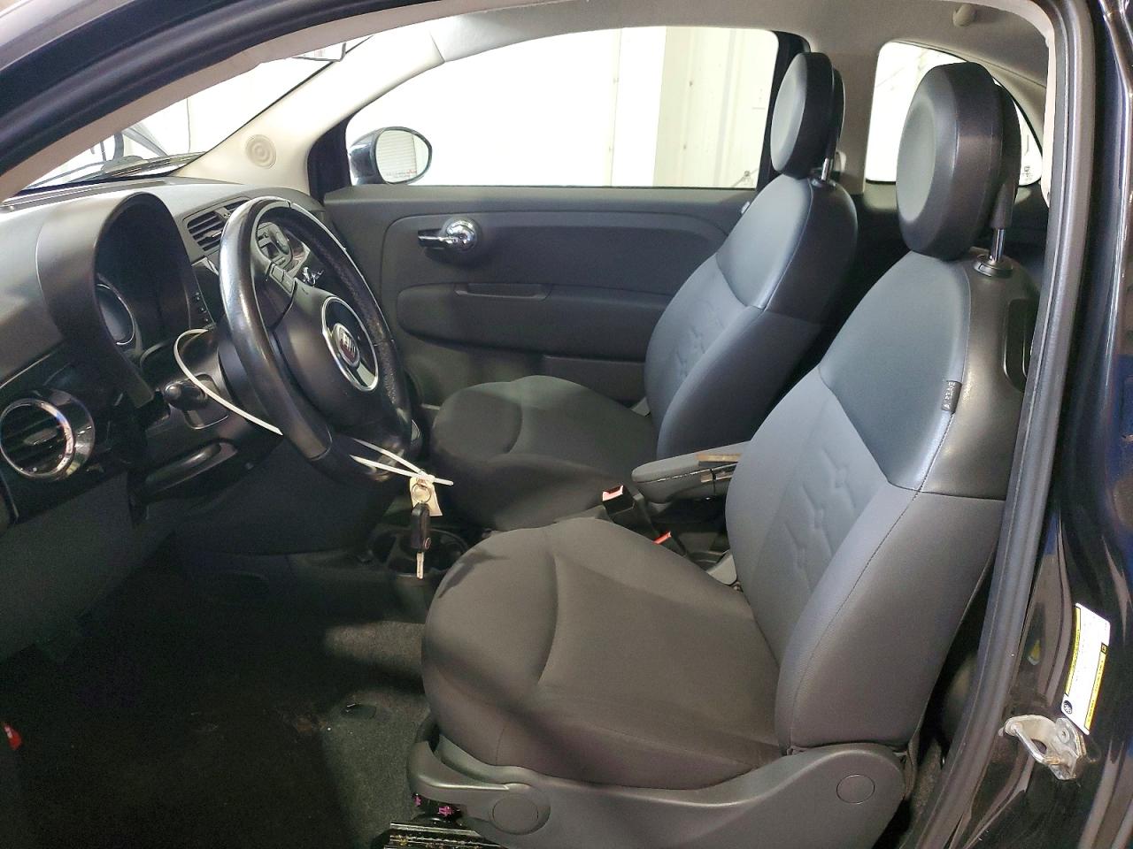 2012 FIAT 500 POP photo 19