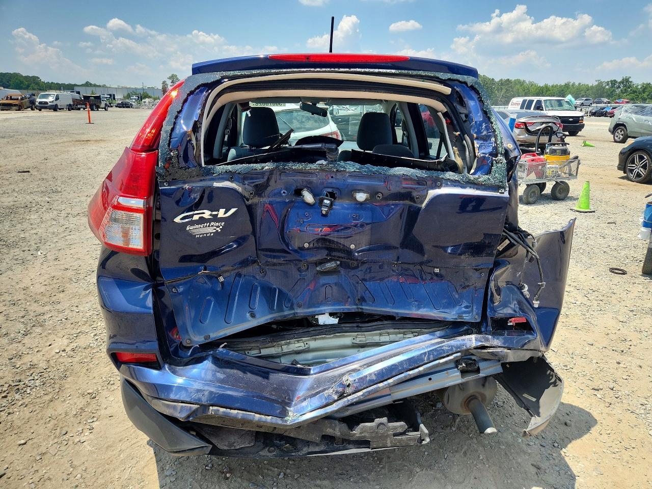 2015 HONDA CR-V LX photo 16