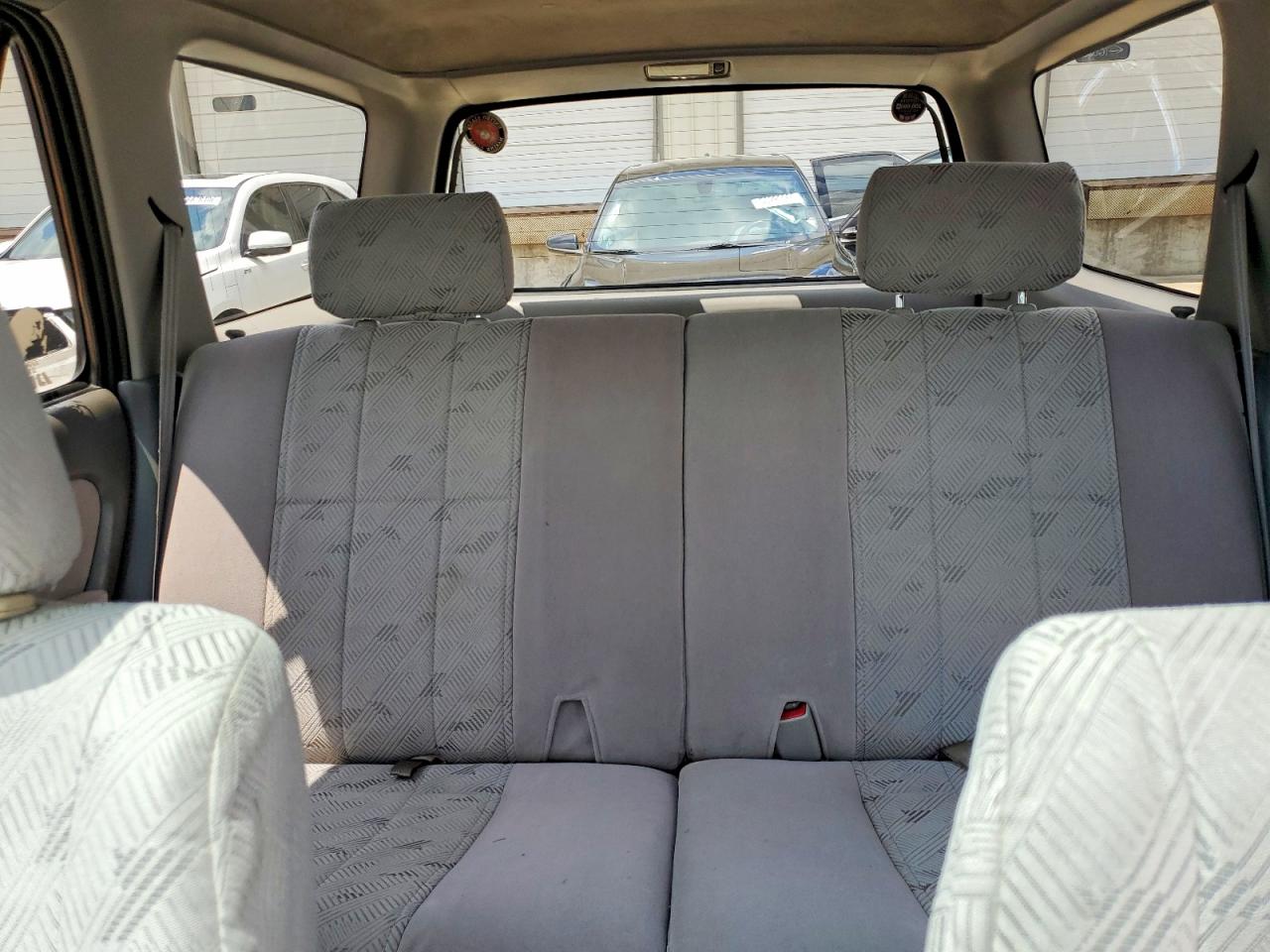 2001 TOYOTA 4RUNNER SR5 photo 28