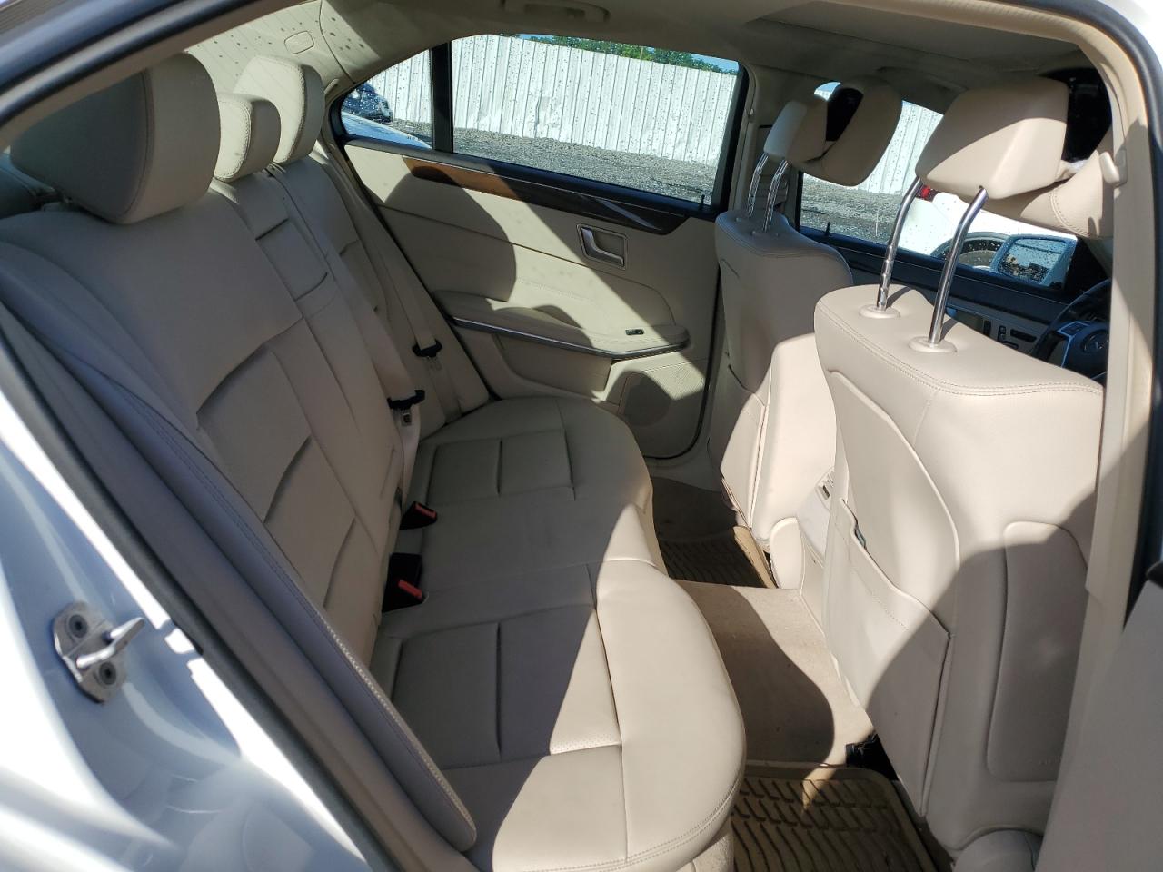 2016 MERCEDES-BENZ E 350 4MATIC photo 19