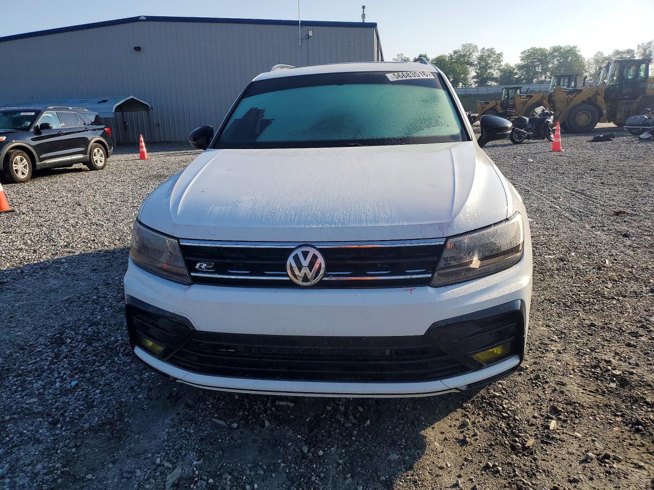 2021 VOLKSWAGEN TIGUAN SE photo 9