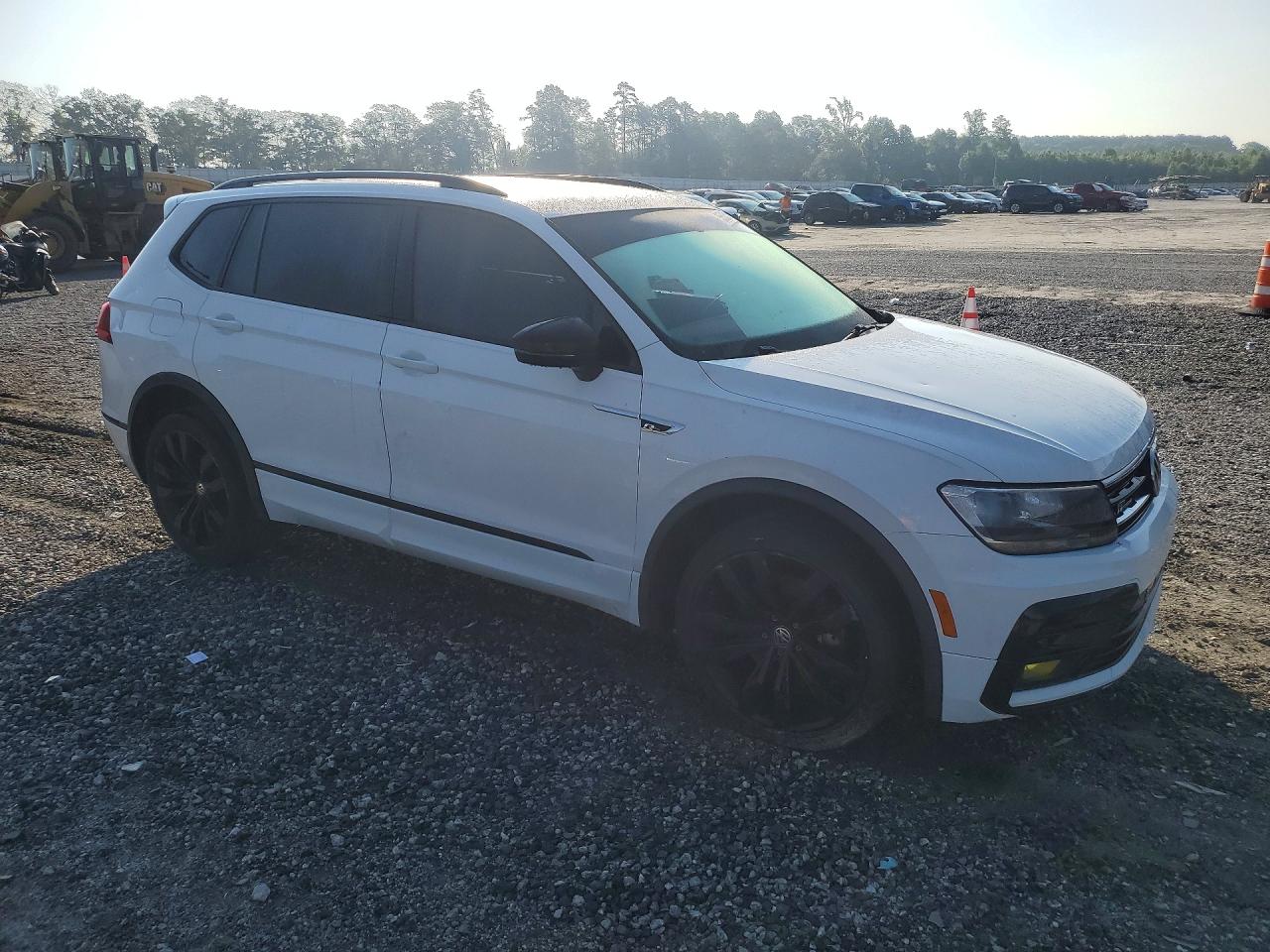 2021 VOLKSWAGEN TIGUAN SE photo 7
