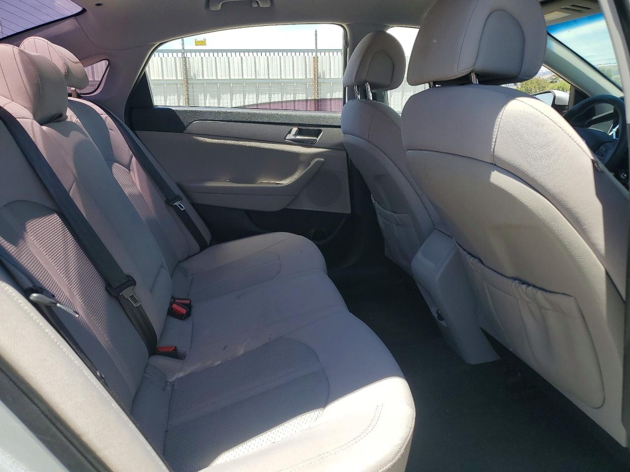 2016 HYUNDAI SONATA SE photo 19