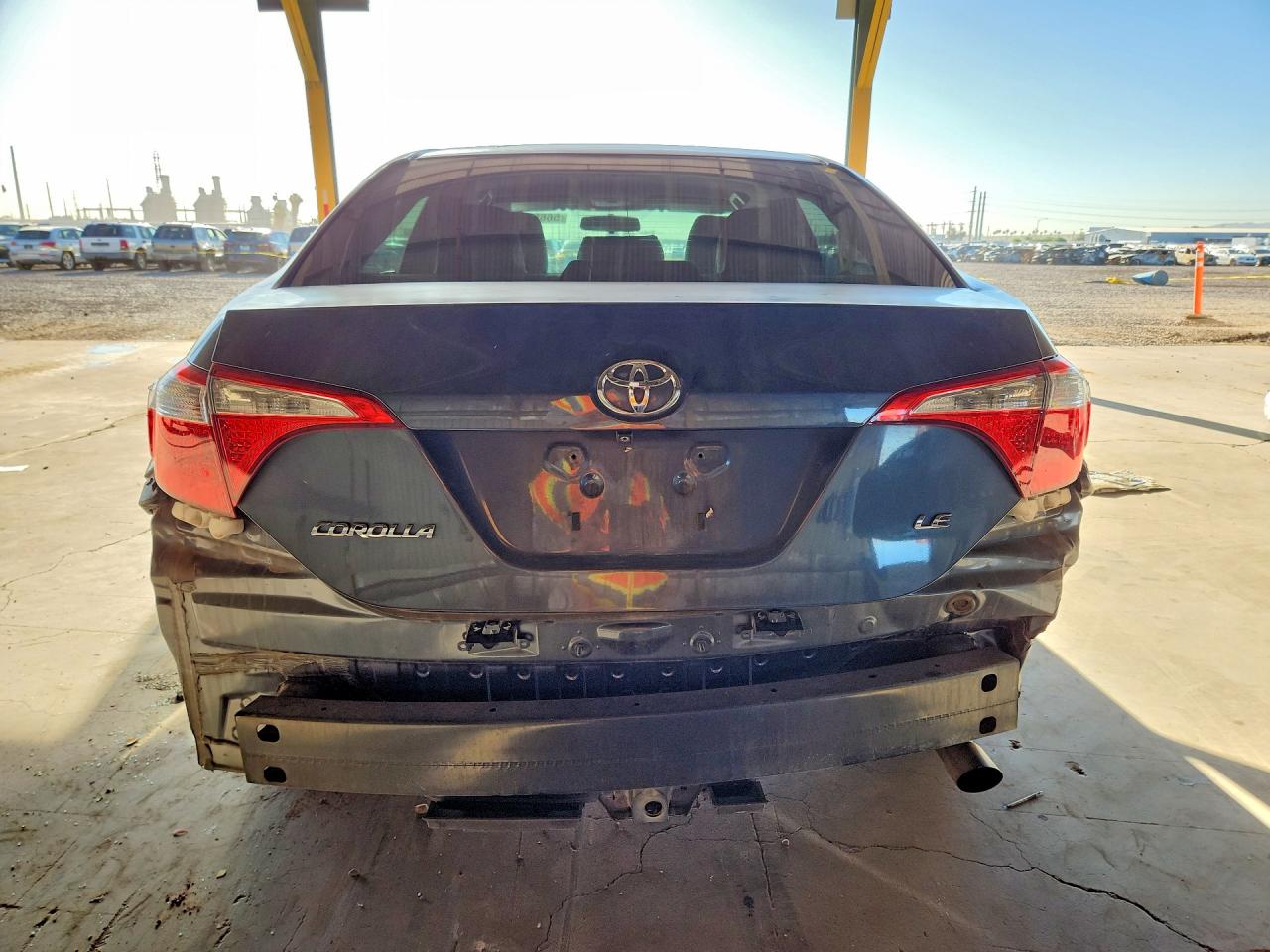 2015 TOYOTA COROLLA LE photo 11