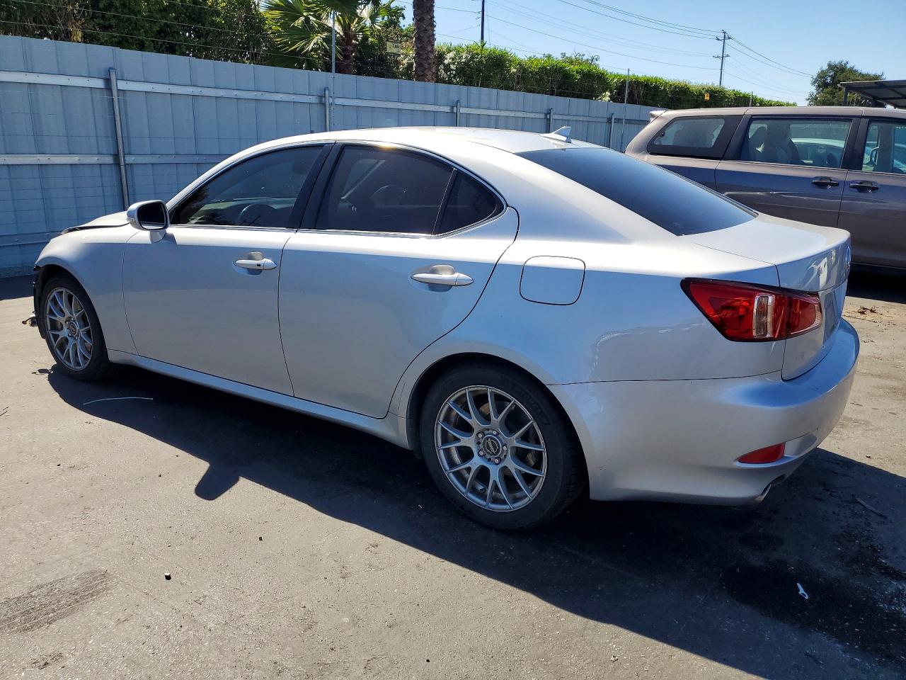 2012 LEXUS IS 250 photo 3