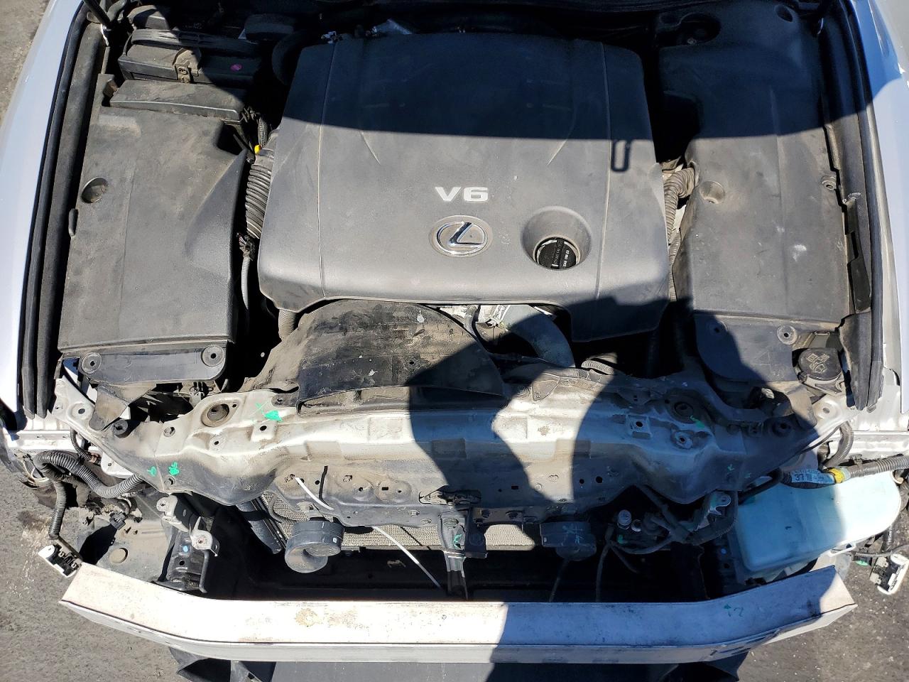 2012 LEXUS IS 250 photo 21