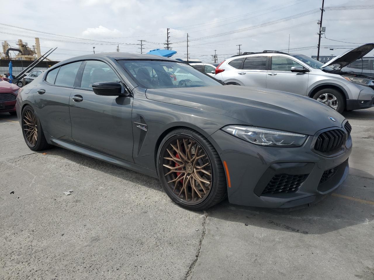2022 BMW M8 photo 7