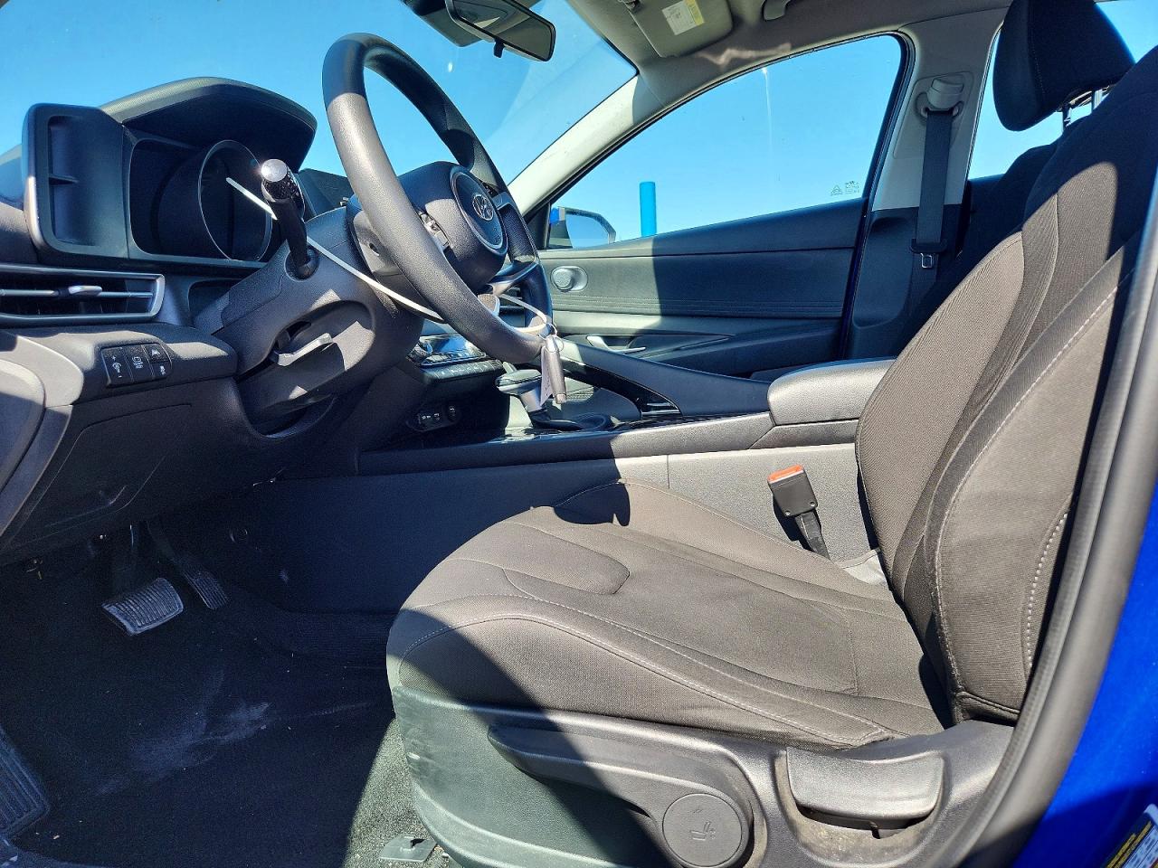 2023 HYUNDAI ELANTRA BLUE photo 19