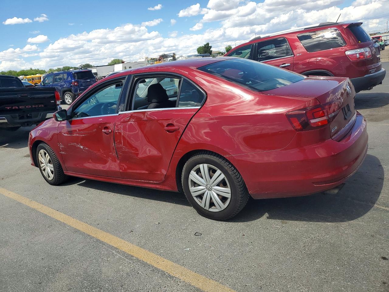 2017 VOLKSWAGEN JETTA S photo 2