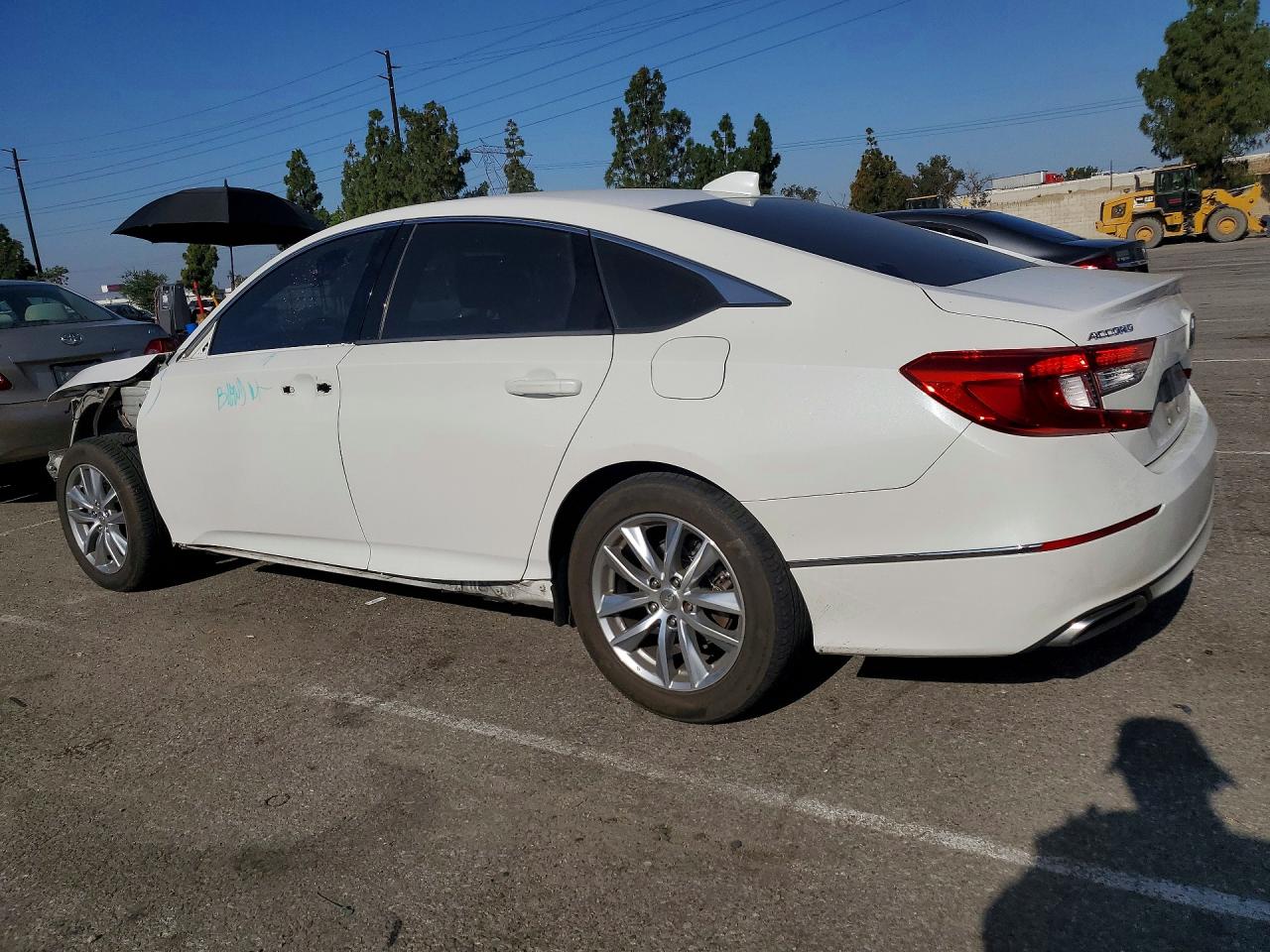 2018 HONDA ACCORD EXL photo 2